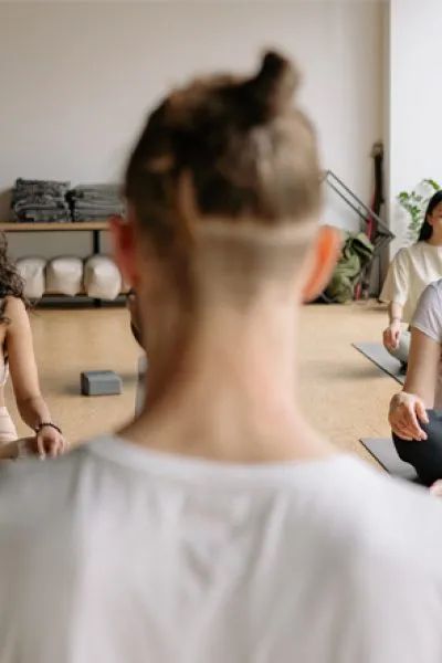 5-Best-Meditation-Online-Teacher-Training-feature 5-Best-Meditation-Online-Teacher-Training-feature