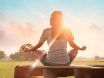 Woman-Meditation-Light-Energy Woman-Meditation-Light-Energy
